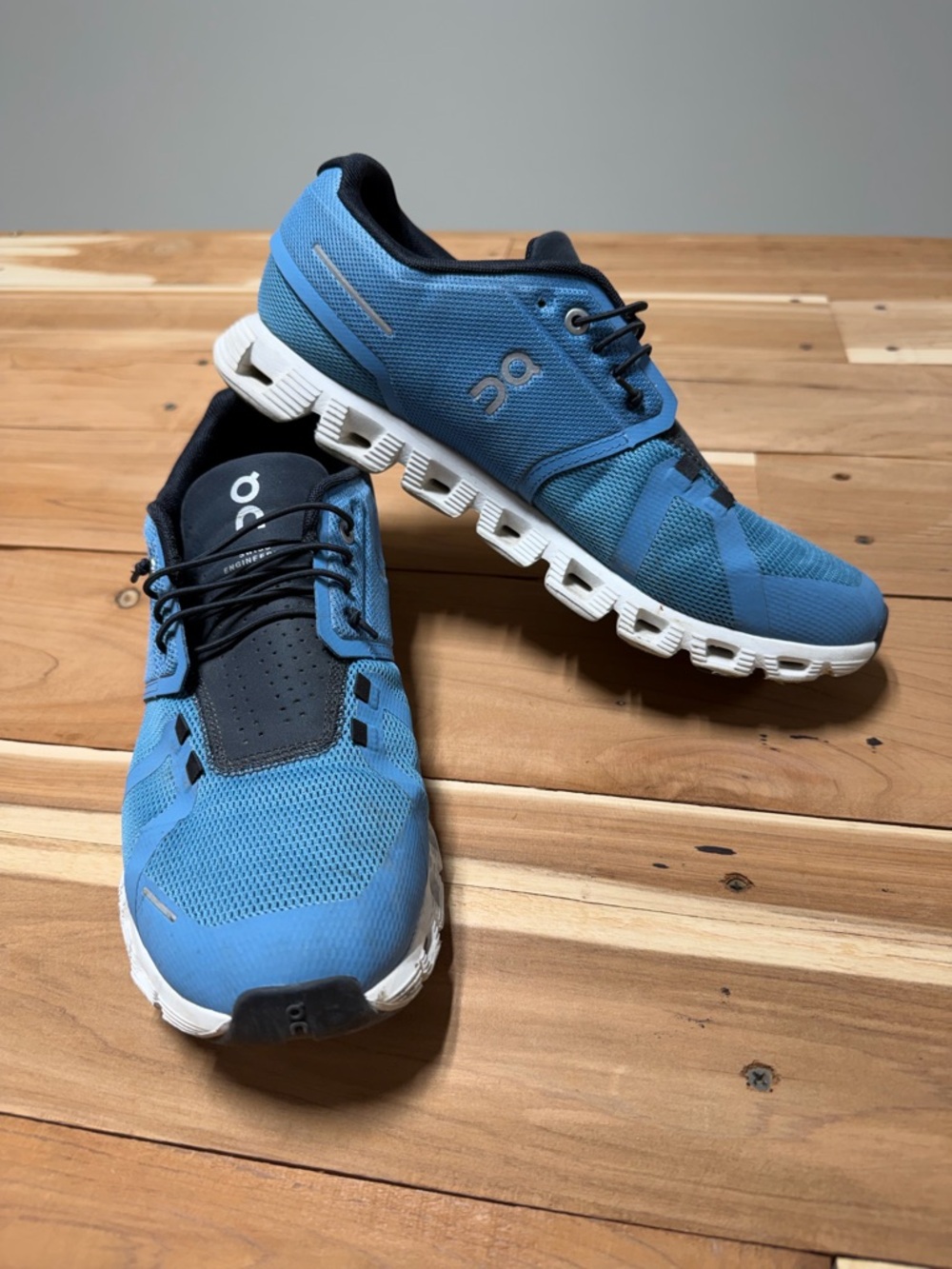 On Running Men's Athletic Cloudflow Sneakers - Blue